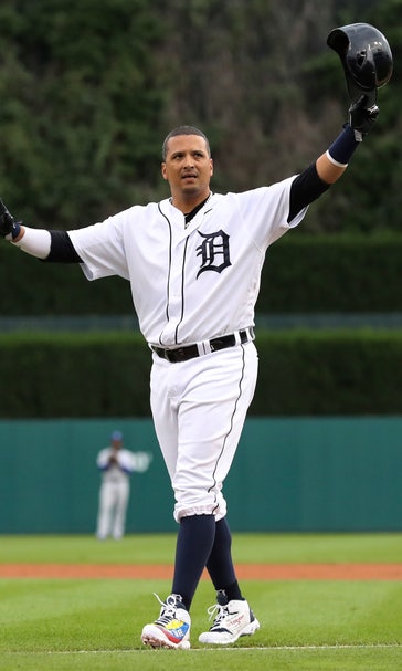 Mahtook’s homer leads Tigers to win in Martinez’s finale